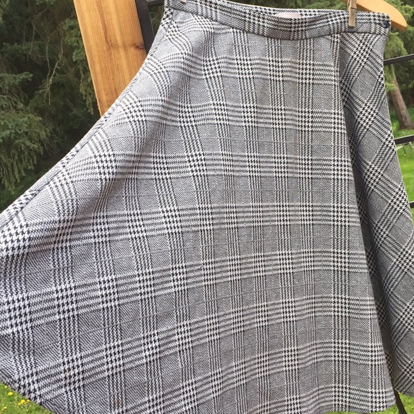 Vintage A-Line Skirt - Picture 2 of 3